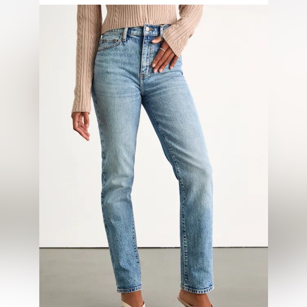 Daze Denim High-Rise Blue Wash Women’s Jeans